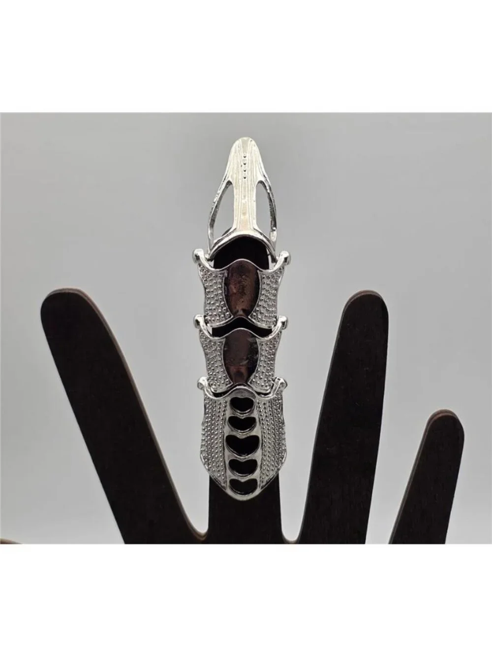 Silver Tone Full Finger Articulated Armor Ring Size 5.5 Textured 3.5
